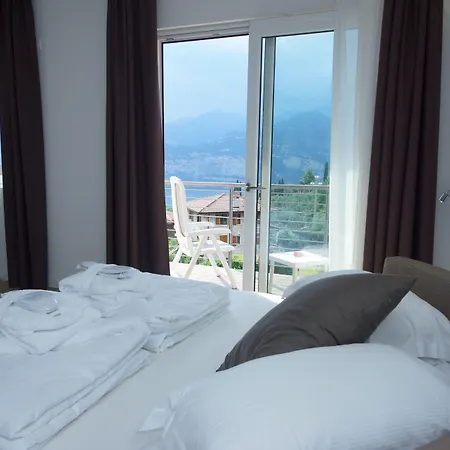 Park Hotel Val Di Monte ***S-2