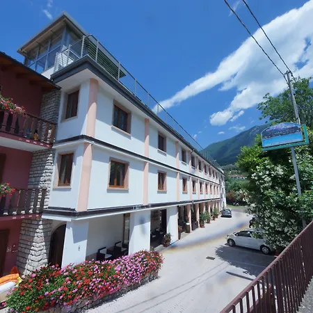 Park Hotel Val Di Monte ***S-3
