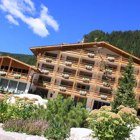 Arthotel Anterleghes - Gardenahotels-2