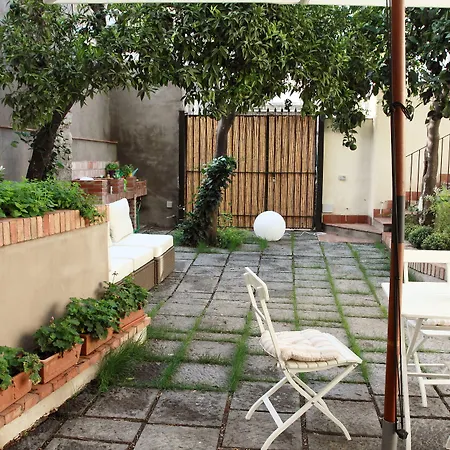 B&B - ComeinSicily CortedeiLimoni - Charming&Rel-3