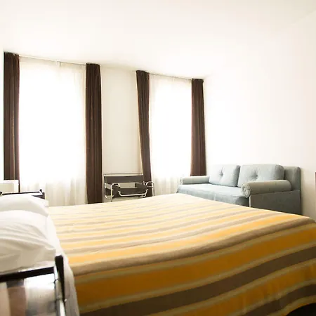 Residence Hotel Castelvecchio-3