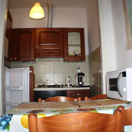 Toffa Place In Rome-3