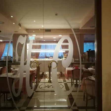 Hotel Cristallo-2