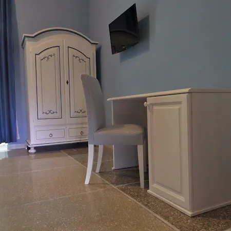 325 Rooms Ai Fori-3