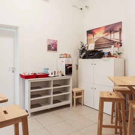 B&B Bentivogli by Lesdomus - Vicino Ospedale Sant'Orsola-3