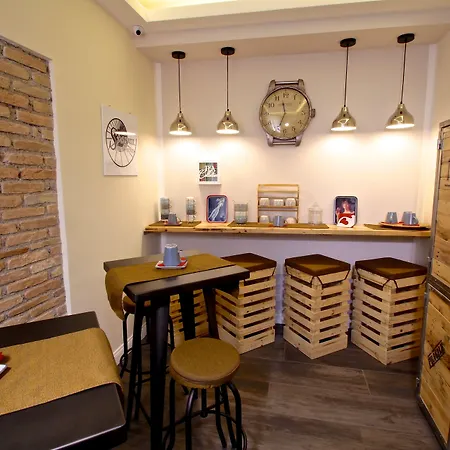 Spagna Secret Rooms-2