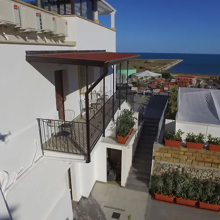 B&B Baglio Santa Croce-2