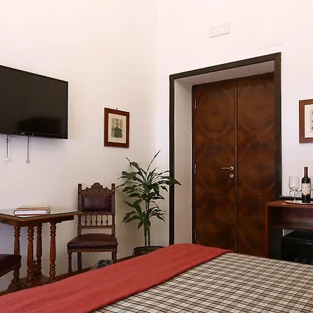 Houspitality Caesar Bed & Breakfast-2