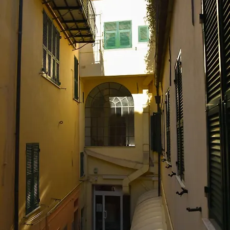 Hotel Marina Charming Rooms-3