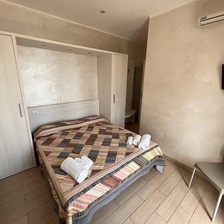 Marina Beach Suite Hotel-2