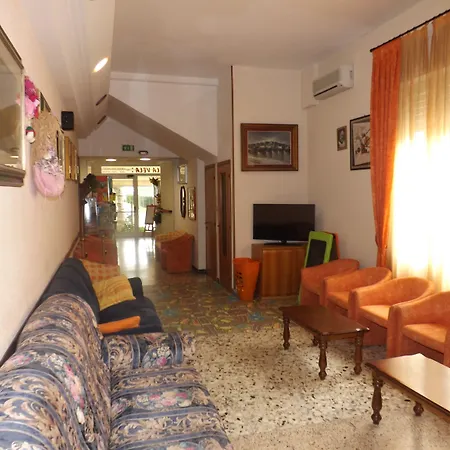 Hotel La Vela-3