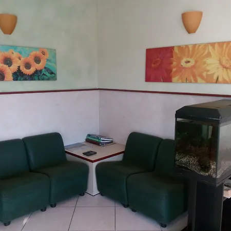 Hotel Lea-3