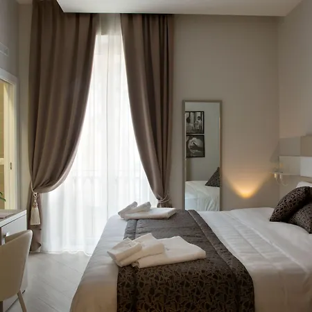Naplesuite-2