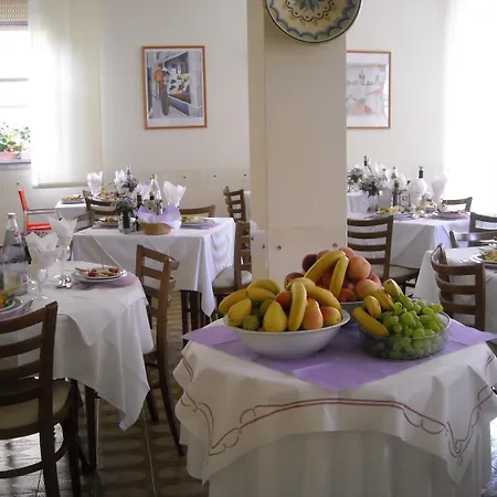 Hotel Lora-3