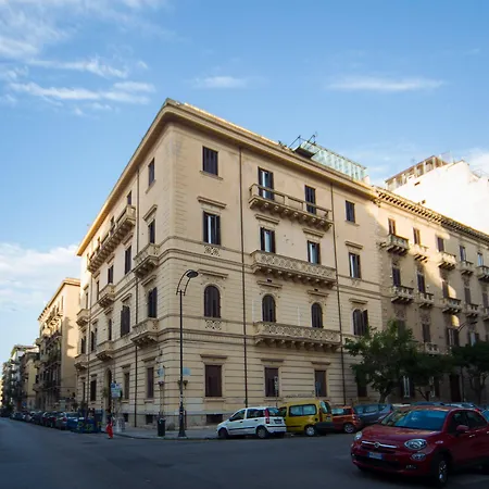 Palermo Gallery-3