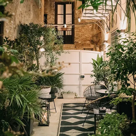 Palazzo Natoli Boutique Hotel-2