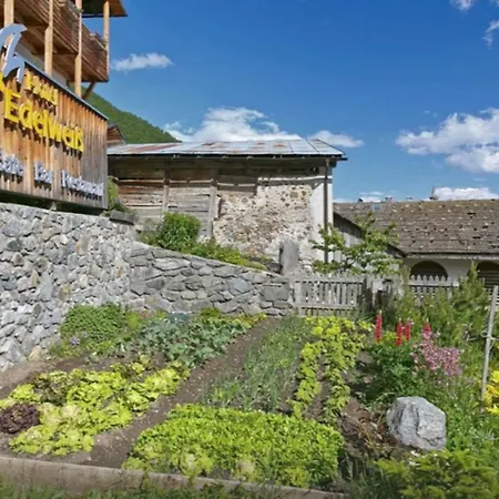 Hotel Edelweiss-3