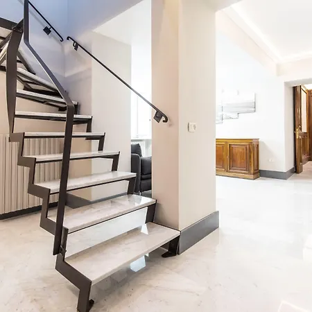 Gramsci Suites-3