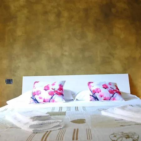 Dreaming Piazza Bra Rooms-2