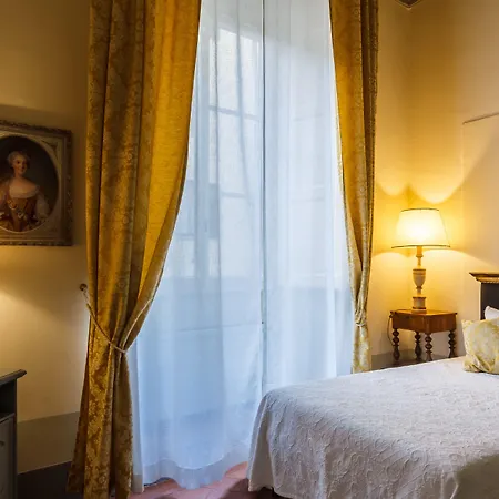 Dimora Storica Palazzo Puccini-3