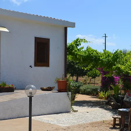 B&B La Casa Bianca di Porto Conte-3
