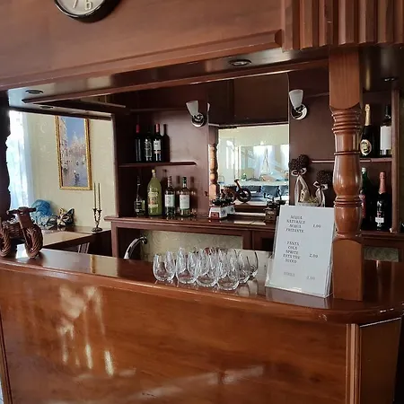 Hotel Pineta-3