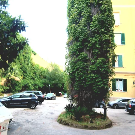 Non Ci Resta Che Napoli-3