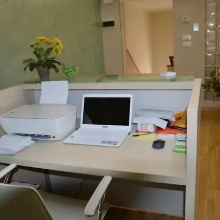 B&B Jolie Center-2