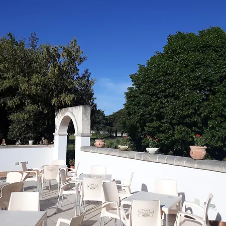 B&B Trulli E Mare-3