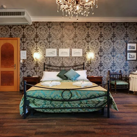 Hotel Residenza In Farnese-2