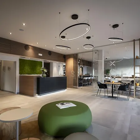 Be Place Adult Friendly Hotel-3
