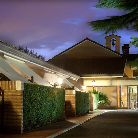 Hotel Piccolo Borgo-2