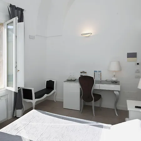 Palazzo Marini B&B Di Charme-2