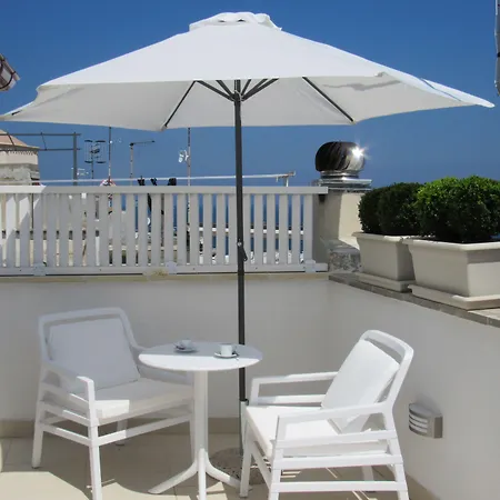 Vicolo Fiorito B&B-2