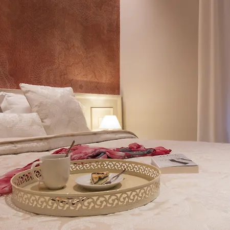 Pistoia Inn - Downtown'S Charming Rooms-2