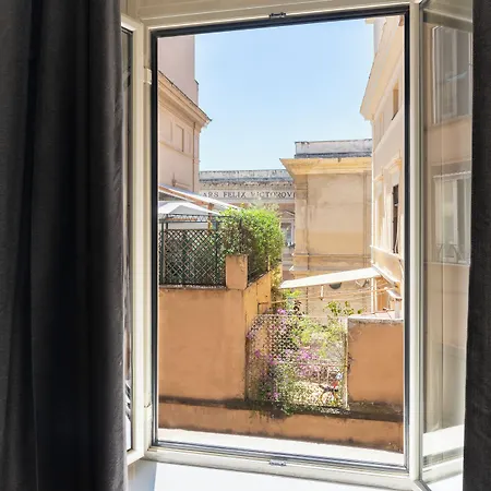 The Point Suites Rome - Guest House-2
