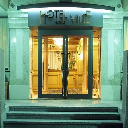 Hotel De La Ville-3