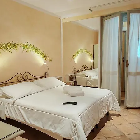 Elisart Guest House-3