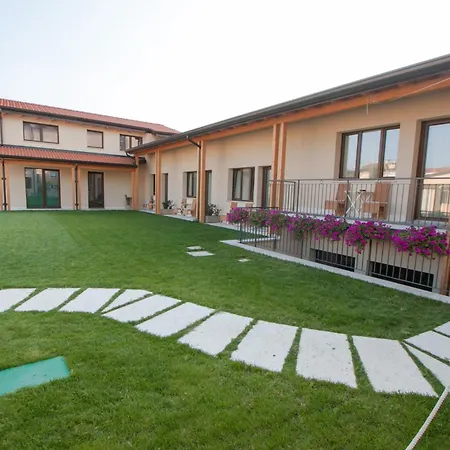 Garda Relais-2