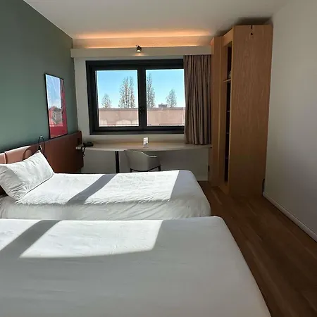 Ibis Roma Fiera-3