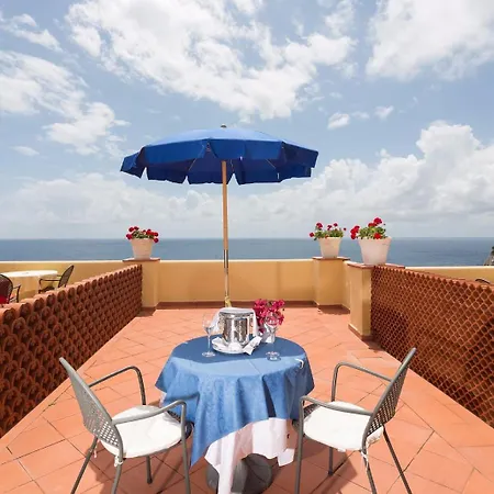 Hotel Weber Ambassador-3
