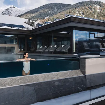 Terentnerhof 4*S Active & Lifestyle Hotel-3