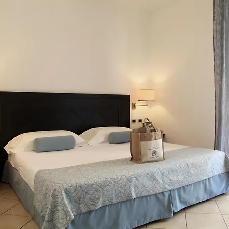 Jr Resort Elba International-2