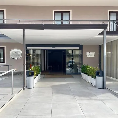 Hotel Futuro-2
