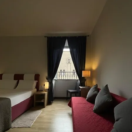 Residenza Cola Di Rienzo - Suite In Rome-2