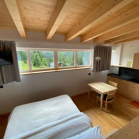 Hotel Garni Civetta-2