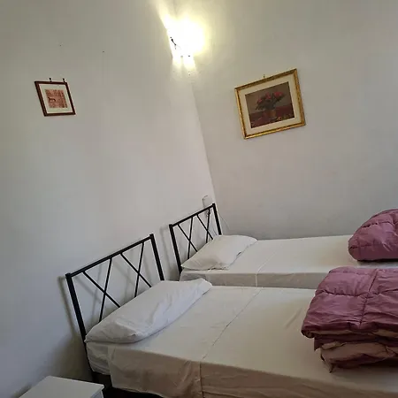 Bed In Siena-3