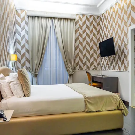 Via Veneto Suites-3