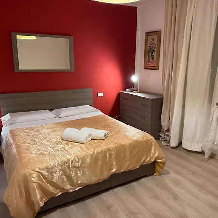 Bellini Room With Private Bathroom-2