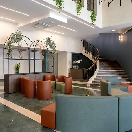 Hotel Carlton-2